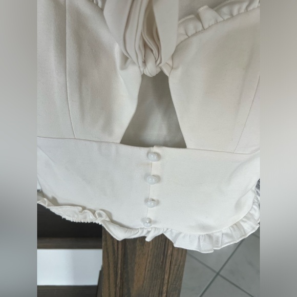 White Peplum Quarter Sleeve Top - Picture 2 of 7